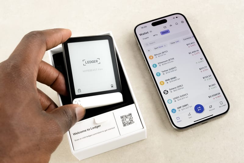 Unboxing: On-the-Go Crypto Security Starts with Ledger Flex