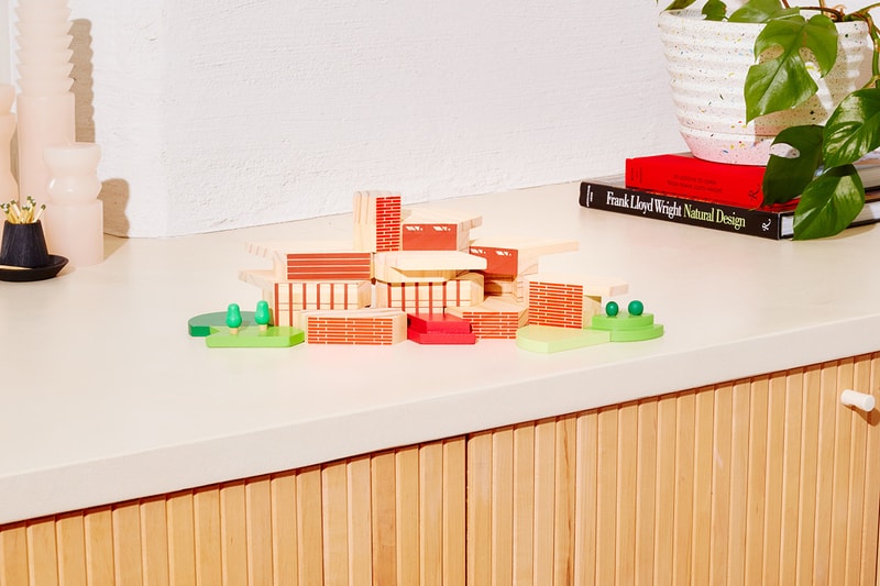 Areaware Frank Lloyd Wright Blockitecture Set Release 