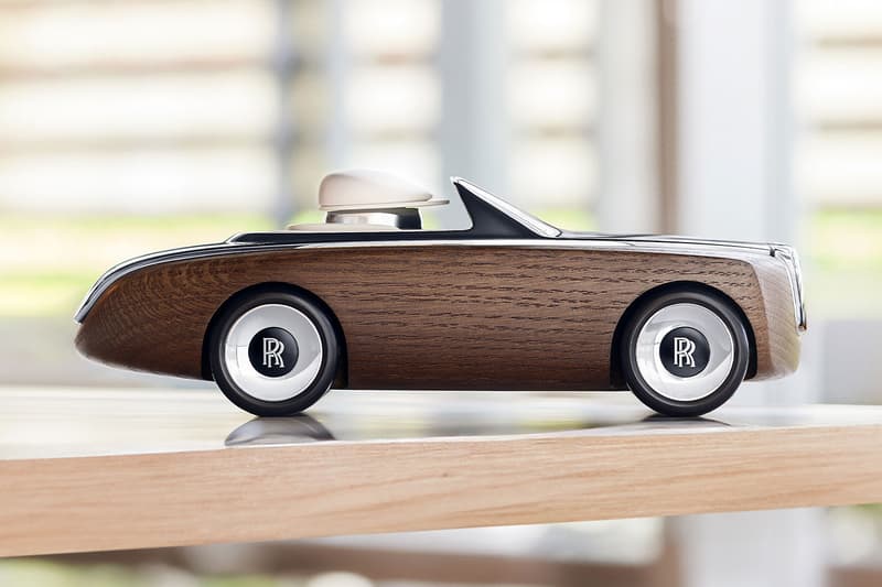 Rolls Royce Cameo Miniature Home Decor Model Info