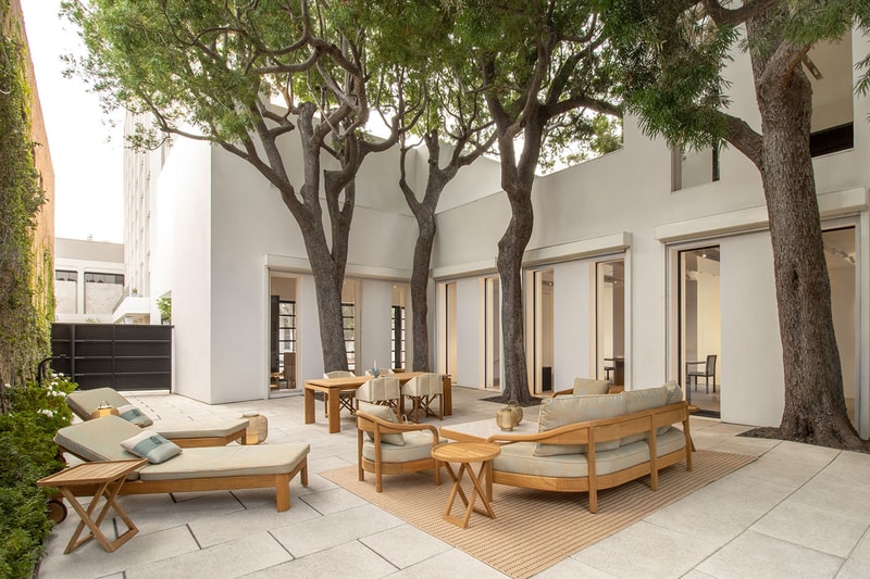 Armani/Casa Boutique Robertson Boulevard Los Angeles Info 