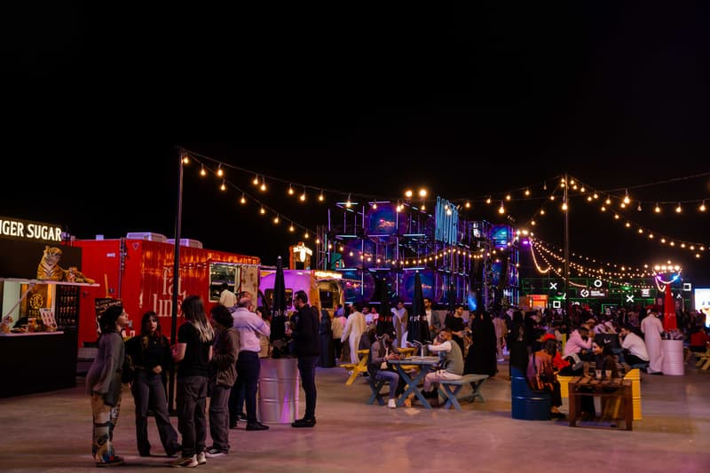 market outside the box etisalat motb shopping fair dubai design district vintage retro thrifting nissan shisedo food vendor talabat dance music entertainment 