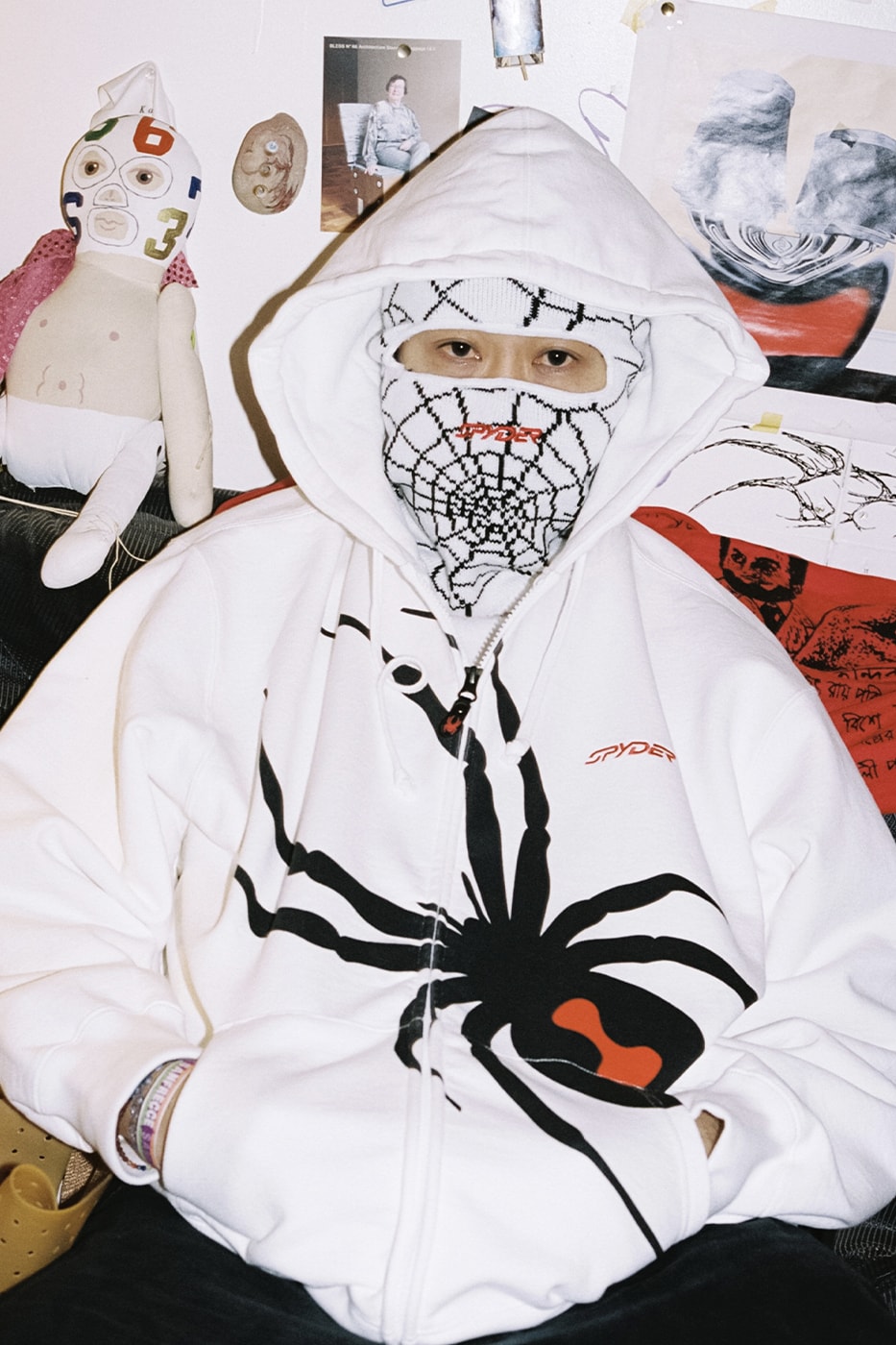 Supreme x Spyder Fall 2024 Collaboration release info Technical Jacket, Sweater, Hooded Sweatshirt, Sweatpant, New Era®, Beanie, Balaclava, Gloves, Socks and Zippo winter essentials cozy lookbooks ski wear winter sports snowboarding mountain sports gore-tex windstopper