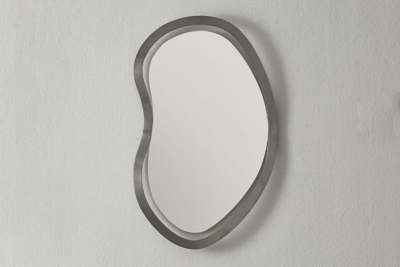 Archive for Space and Béton Brut Present the “Steel 00” Mirror Collection