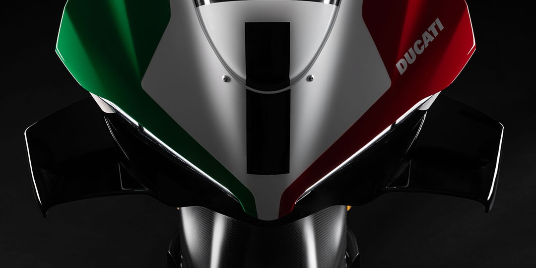 Ducati представляет эксклюзивный Panigale V4 Tricolore