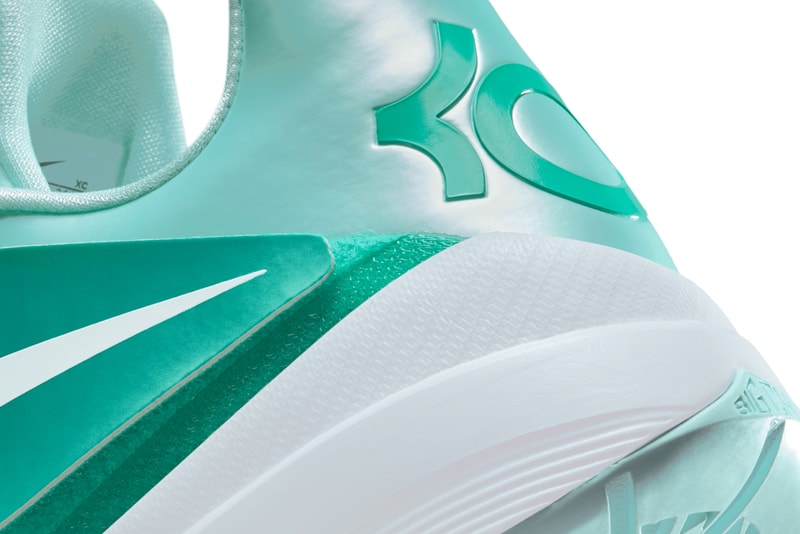 Nike KD 4 "Easter" Slated To Return Next Spring Mint Candy/White-New Green IB3550-300 spring 2025 kevin durant phoenix suns nba basketball player money sniper
