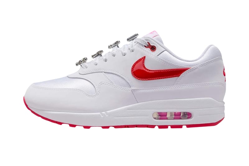 Nike Fits the Air Max 1 "Valentine's Day" With Enlarged Lace Dubraes