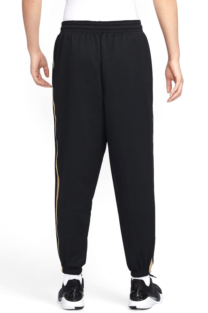 nike black mamba gear