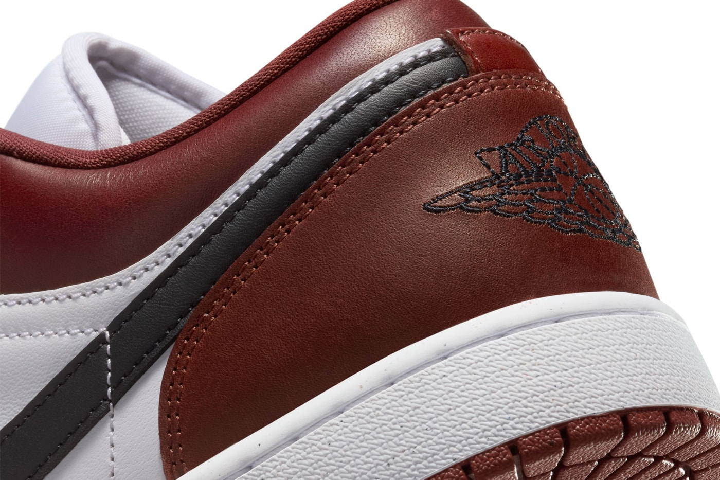 Air Jordan 1 Low SE “Dark Pony” HF3148-102 Release Info