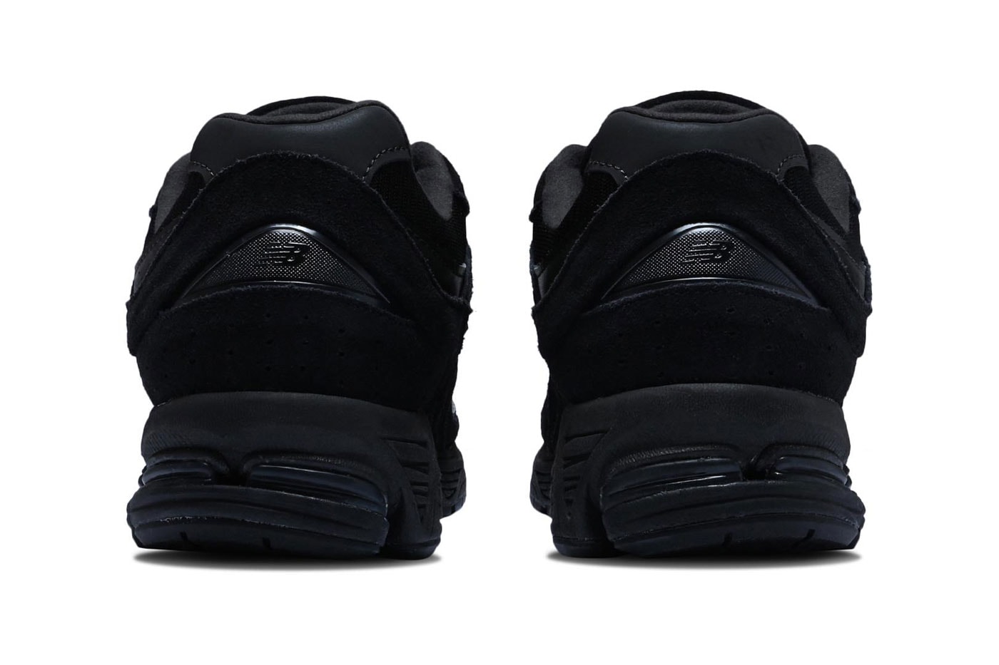 New Balance 2002R “Black Cat” U2002RBL Release Info 