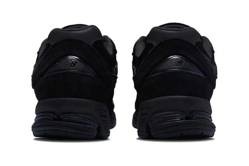 New Balance 2002R “Black Cat” U2002RBL Release Info 