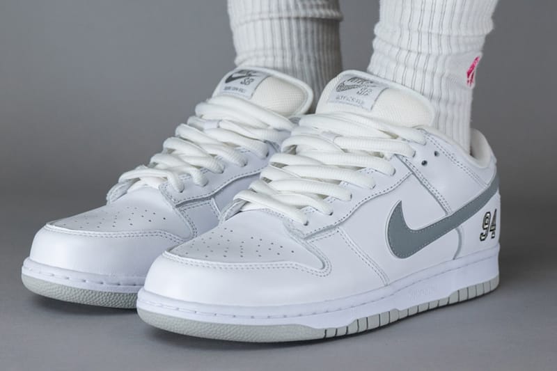 nike dunk all white low