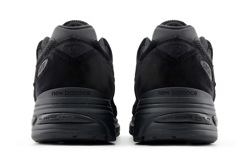 New Balance 991v2 Surfaces in "Triple Black" U991KK2 dad shoes sneakers nb all black 