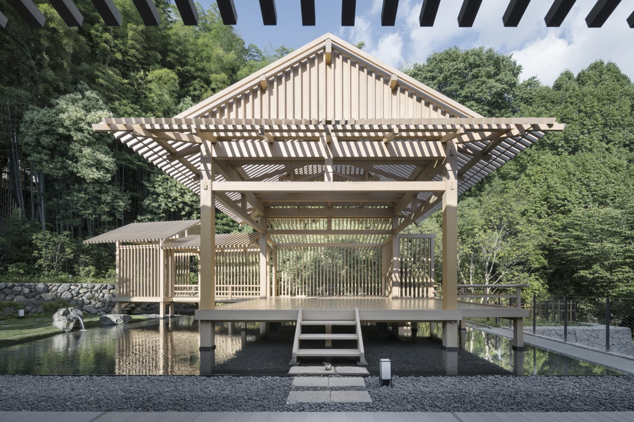 Kengo Kuma Banyan Tree Higashiyama Kyoto Hotel Architecture Japan noh stage bamboo pavilion onsen 