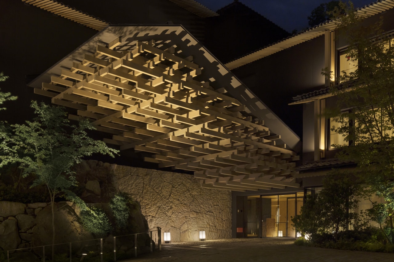 Kengo Kuma Banyan Tree Higashiyama Kyoto Hotel Architecture Japan noh stage bamboo pavilion onsen 