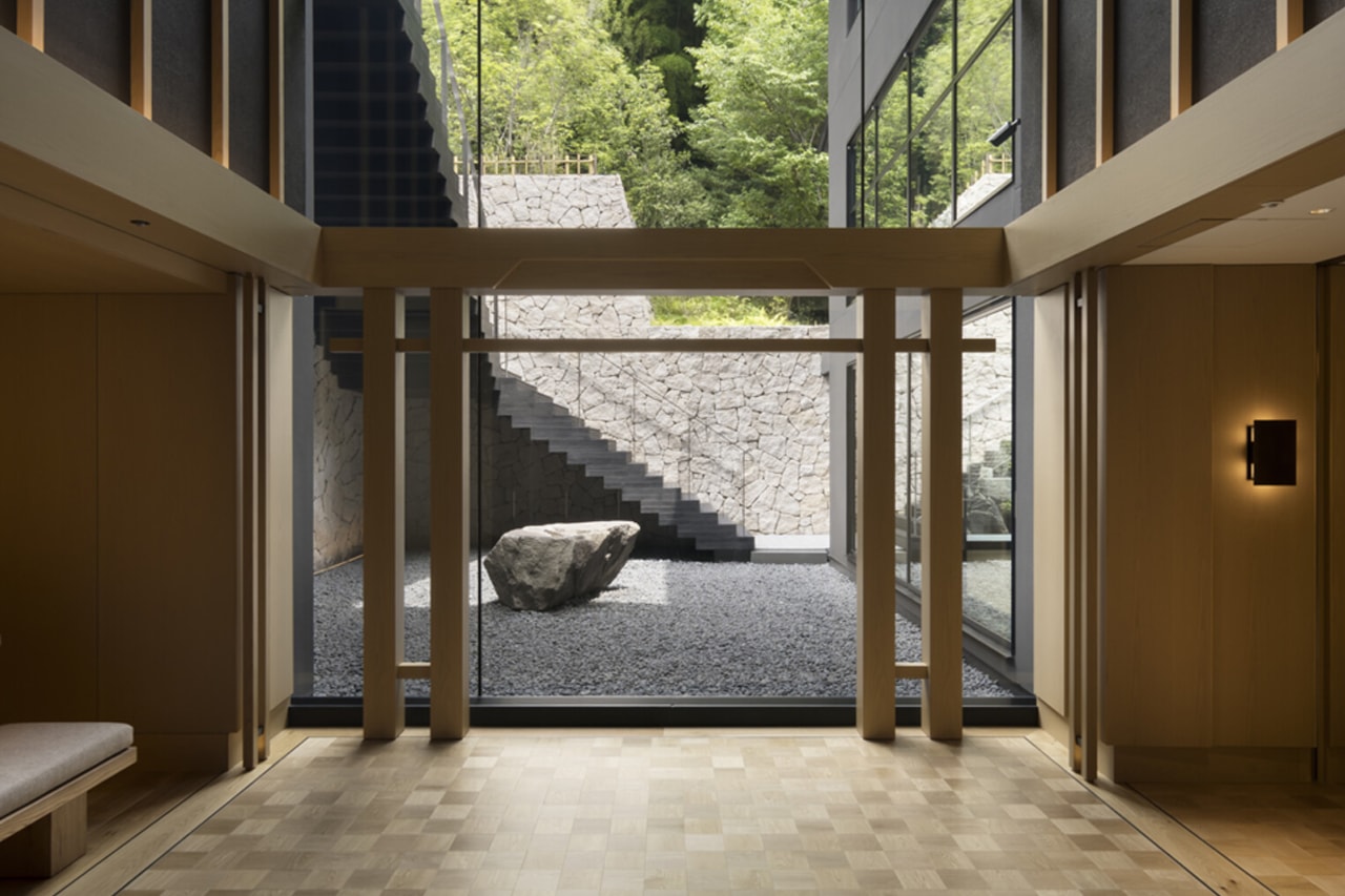 Kengo Kuma Banyan Tree Higashiyama Kyoto Hotel Architecture Japan noh stage bamboo pavilion onsen 