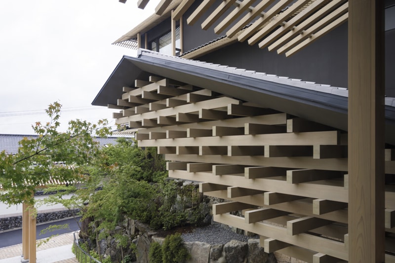 Kengo Kuma Banyan Tree Higashiyama Kyoto Hotel Architecture Japan noh stage bamboo pavilion onsen 
