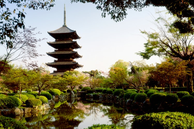 Dior Announces Pre-Fall Show in Ancient Kyoto Garden