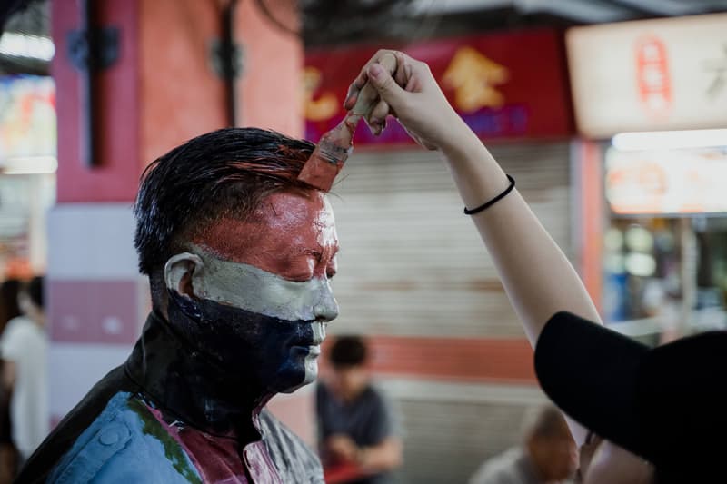 Liu Bolin Hiding in Singapore Performance Singapore Art Week Artwork