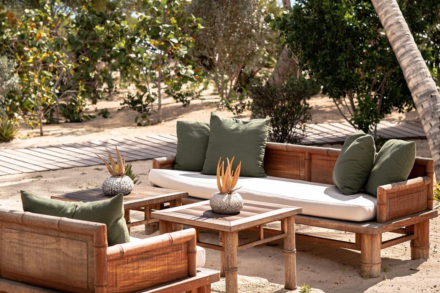 Robert de Niro Partners With Nobu for New Branded Inn in the Caribbean barbuda nobu beach inn