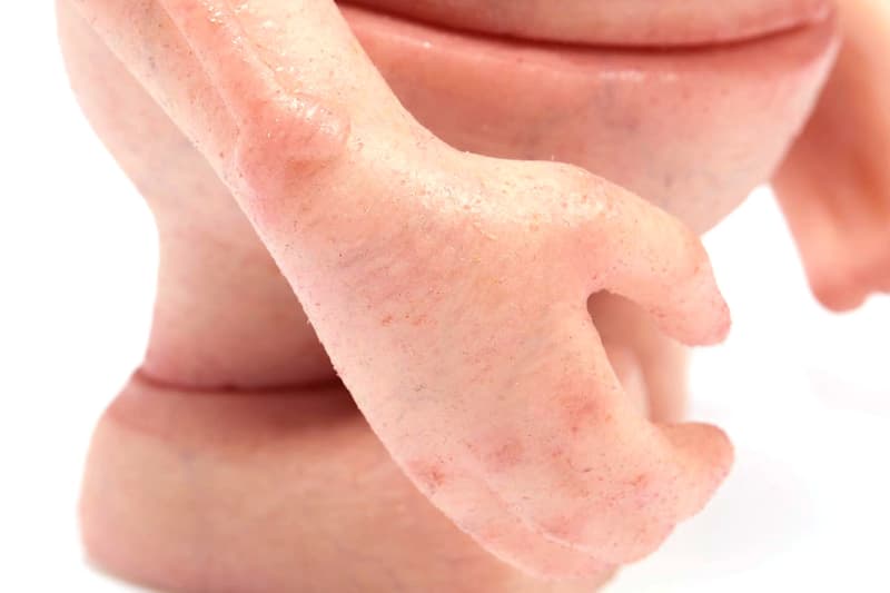 doooo x BOUNTY HUNTER Drop Flesh-Covered Skull-kun art skin release info apparel hoodie japan mother factory artist