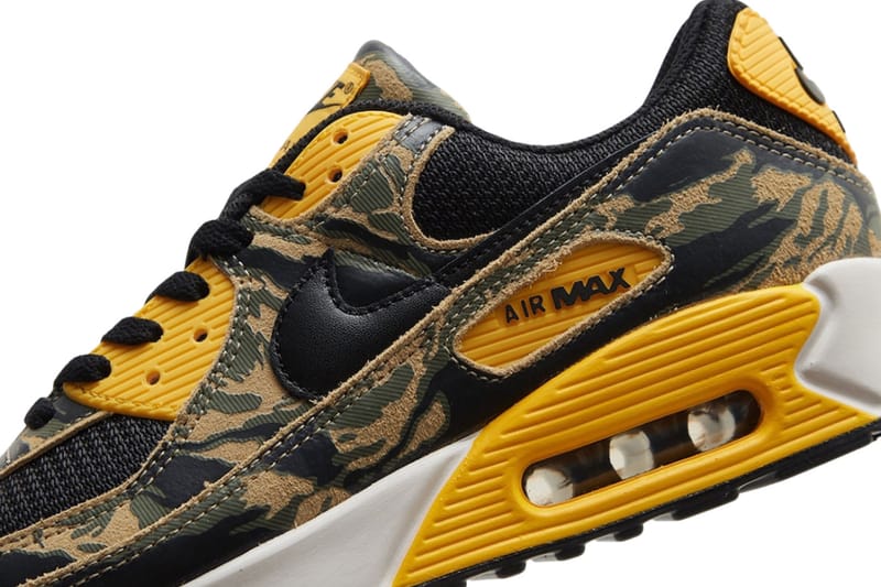 nike air max 90 university gold