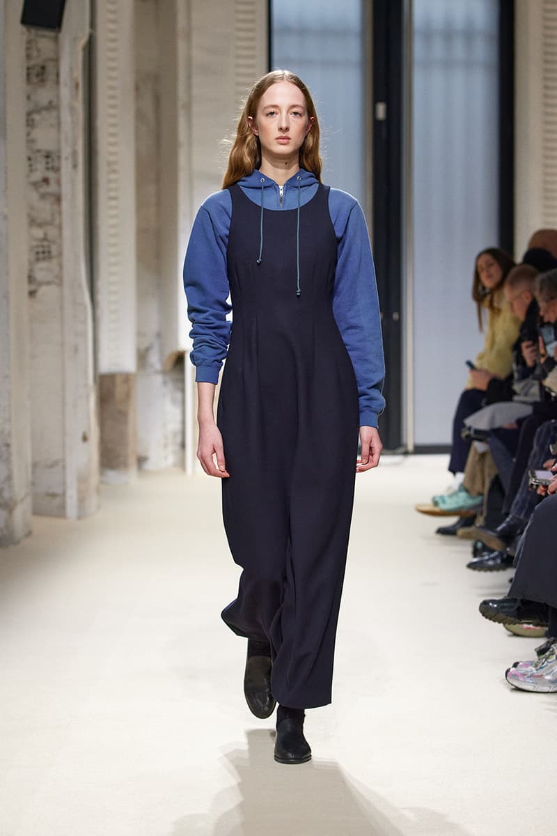 AURALEE FW25 Paris Fashion Week Collection japanese label ryota iwai new balance new balance t500 collaboration runway