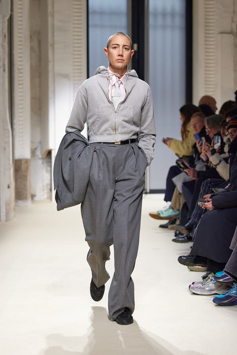 AURALEE FW25 Paris Fashion Week Collection japanese label ryota iwai new balance new balance t500 collaboration runway