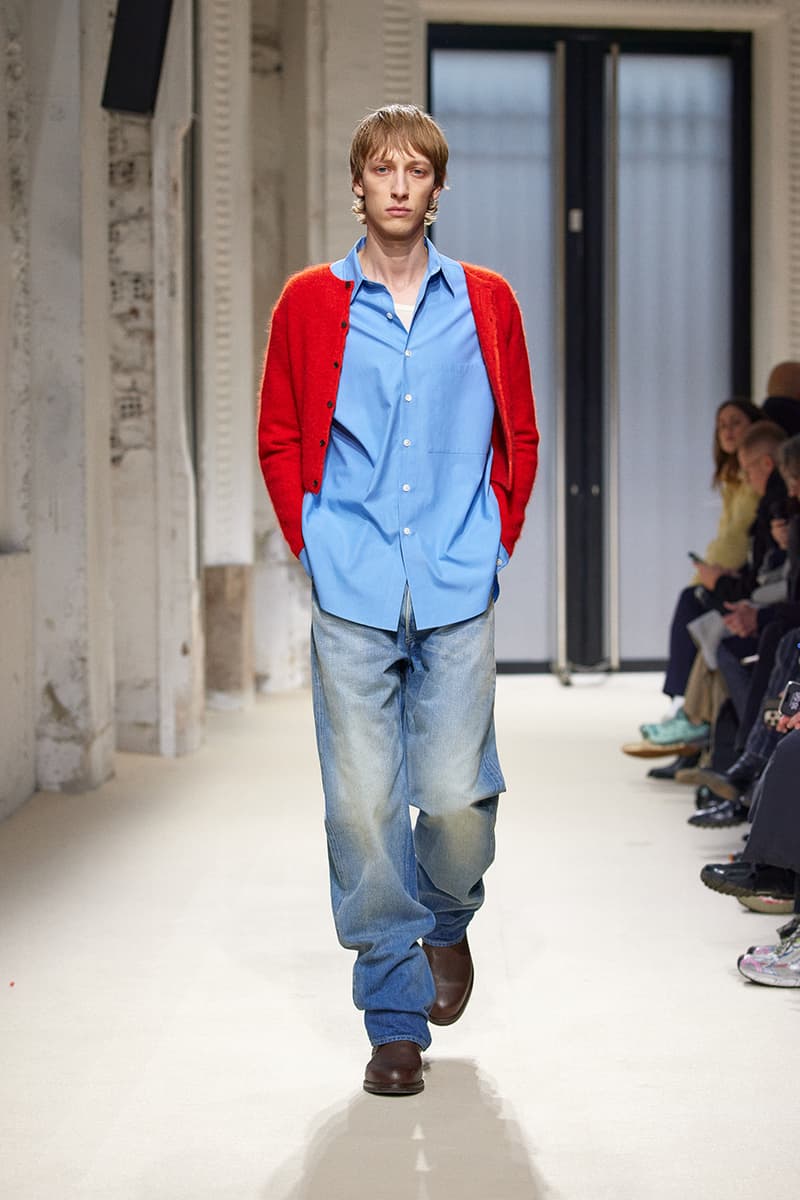 AURALEE FW25 Paris Fashion Week Collection japanese label ryota iwai new balance new balance t500 collaboration runway