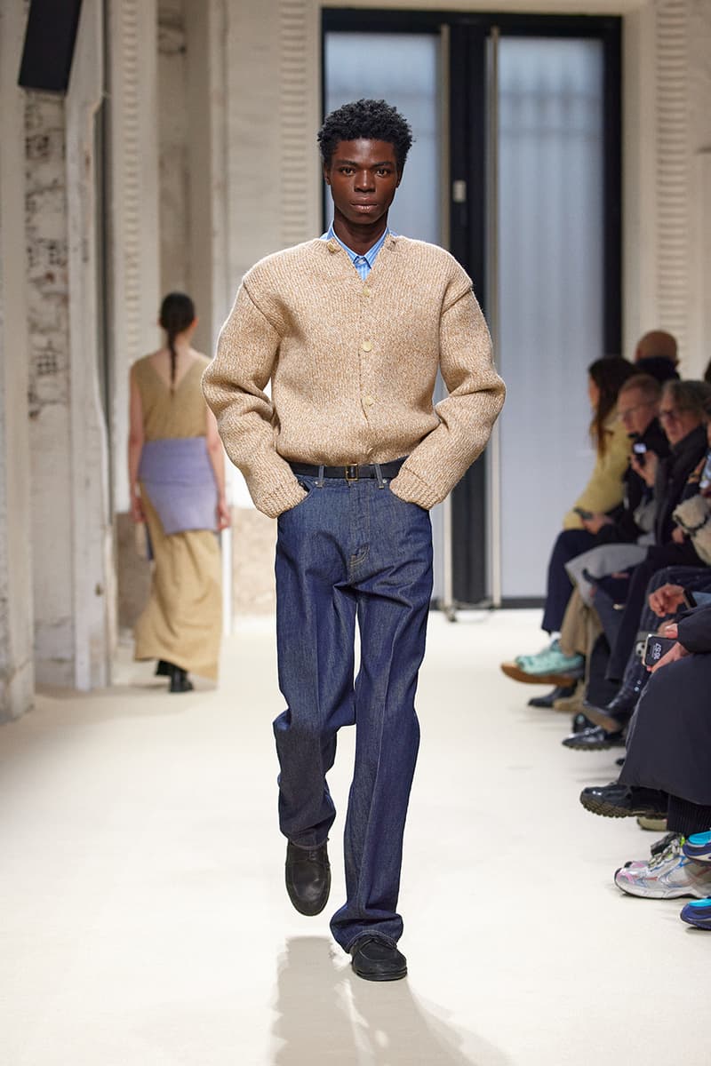 AURALEE FW25 Paris Fashion Week Collection japanese label ryota iwai new balance new balance t500 collaboration runway