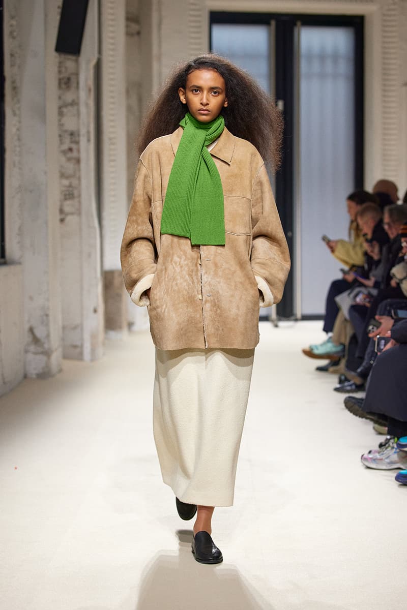 AURALEE FW25 Paris Fashion Week Collection japanese label ryota iwai new balance new balance t500 collaboration runway