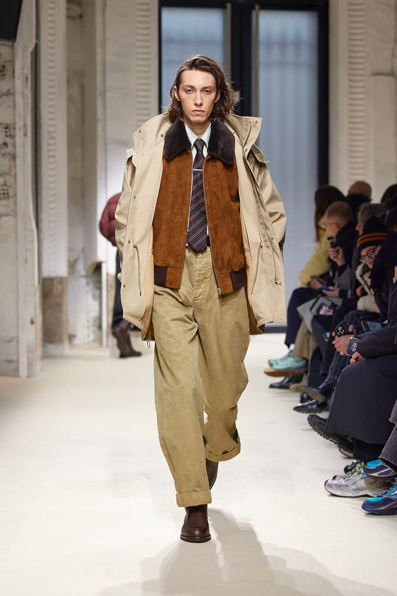 AURALEE FW25 Paris Fashion Week Collection japanese label ryota iwai new balance new balance t500 collaboration runway