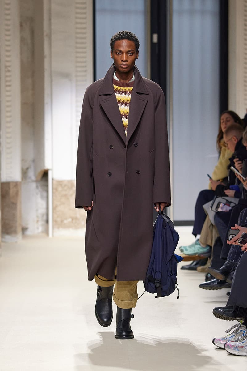 AURALEE FW25 Paris Fashion Week Collection japanese label ryota iwai new balance new balance t500 collaboration runway