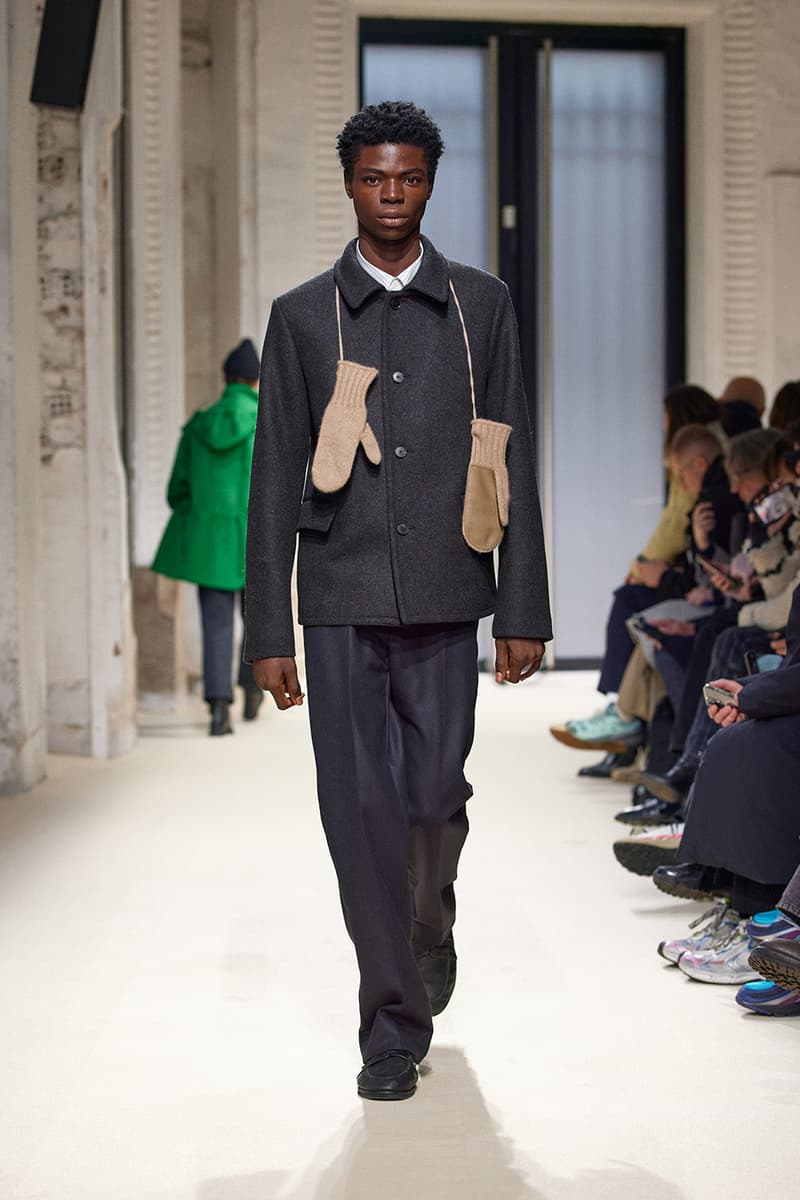 AURALEE FW25 Paris Fashion Week Collection japanese label ryota iwai new balance new balance t500 collaboration runway