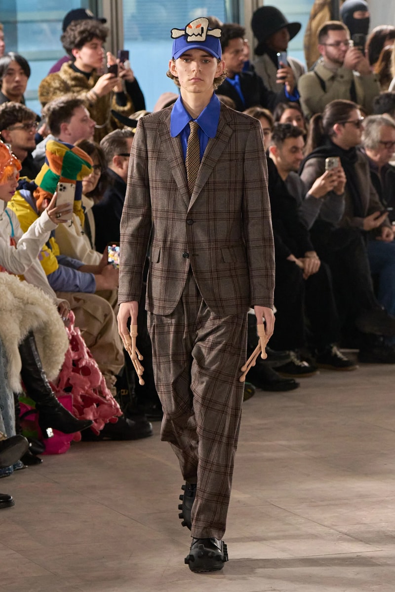 Walter Van Beirendonck FW25 Paris Fashion Week aliens come in peace tailoring future world 