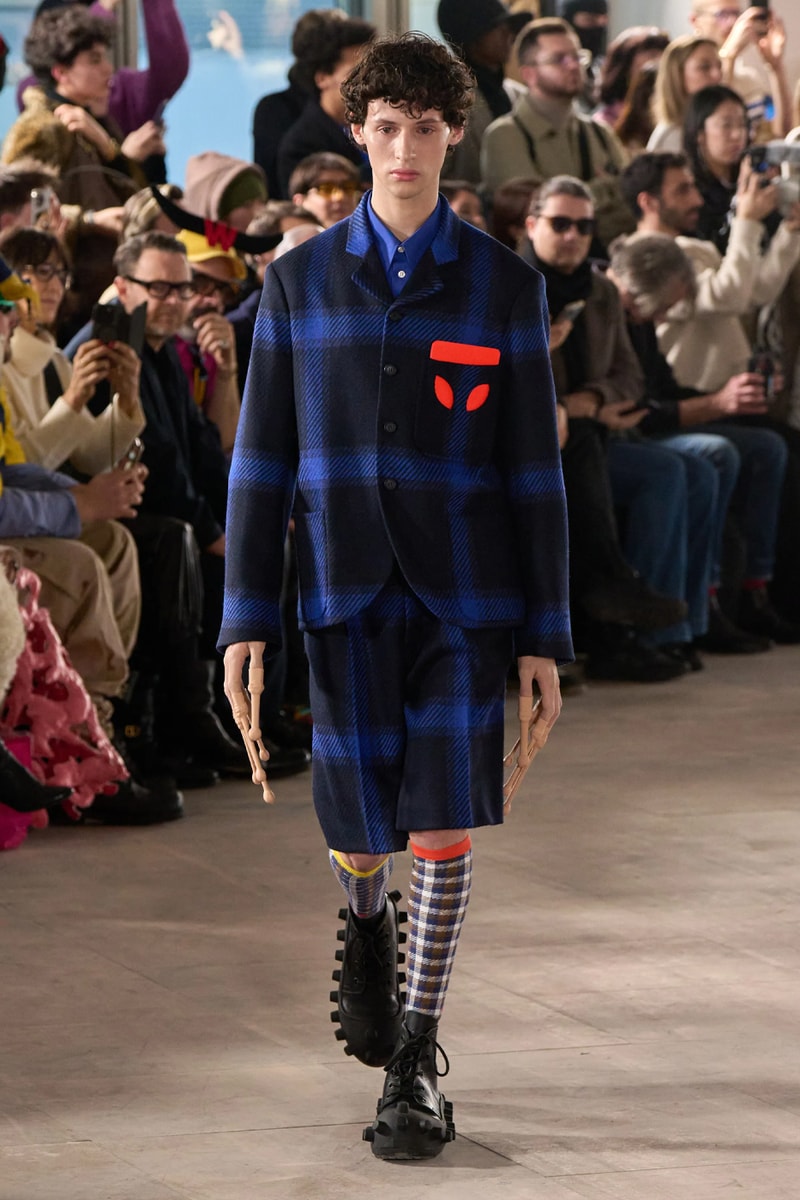 Walter Van Beirendonck FW25 Paris Fashion Week aliens come in peace tailoring future world 