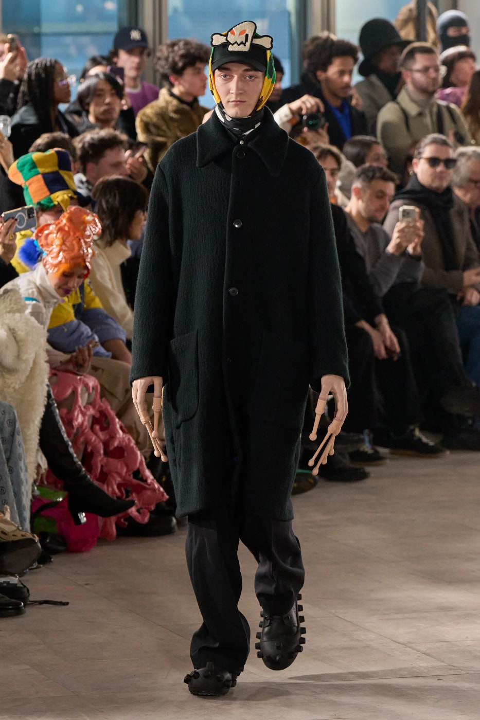 Walter Van Beirendonck FW25 Paris Fashion Week aliens come in peace tailoring future world 