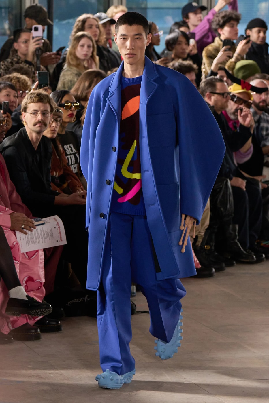 Walter Van Beirendonck FW25 Paris Fashion Week aliens come in peace tailoring future world 