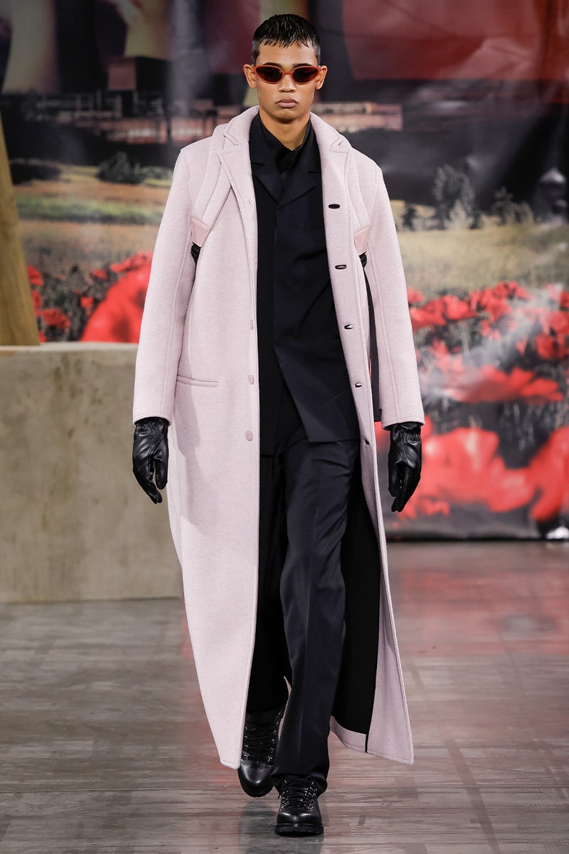 032c Fall/Winter 2025 “SUSPICIOUS MINDS” Collection Paris Fashion Week Runway Maria Koch Maison des Métallos Menswear Womenswear Unisex