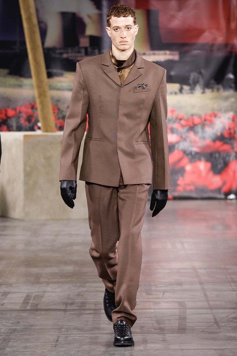 032c Fall/Winter 2025 “SUSPICIOUS MINDS” Collection Paris Fashion Week Runway Maria Koch Maison des Métallos Menswear Womenswear Unisex