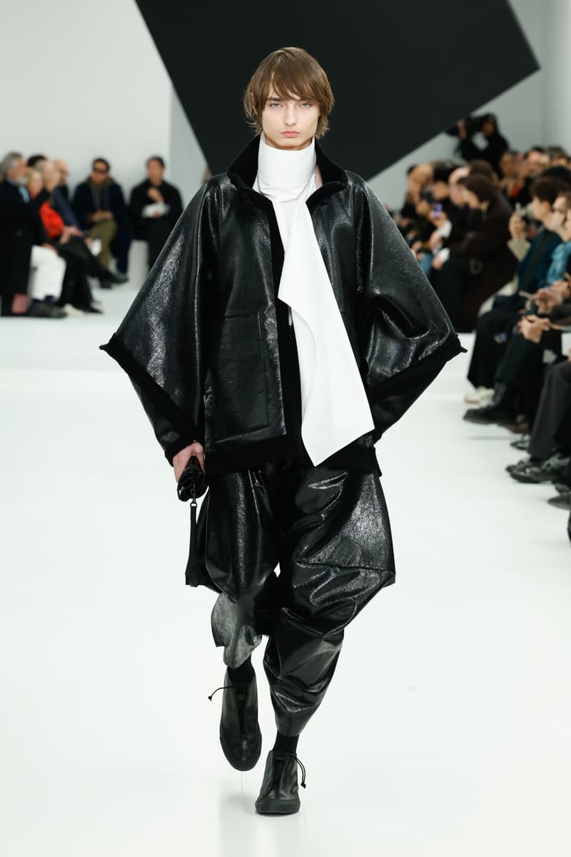 Issey Miyake Fall/Winter 2025 Collection Paris Fashion Week Men's FW25 Runway