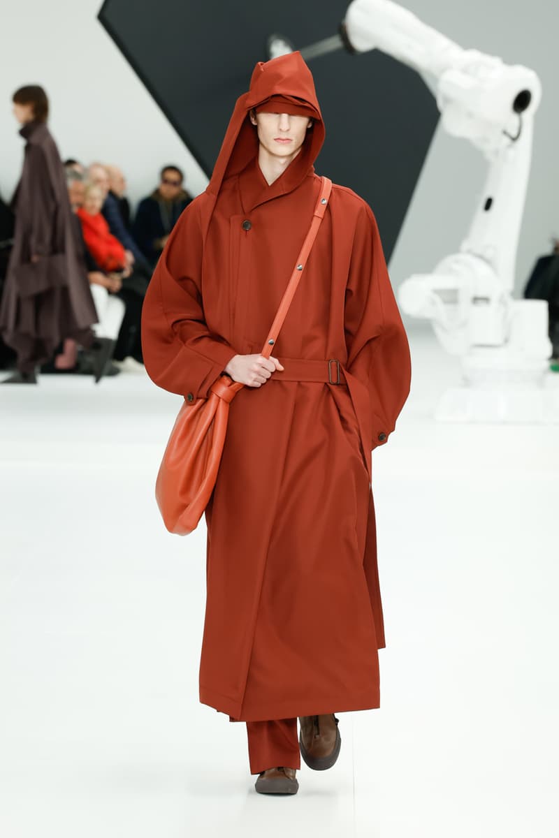 Issey Miyake Fall/Winter 2025 Collection Paris Fashion Week Men's FW25 Runway