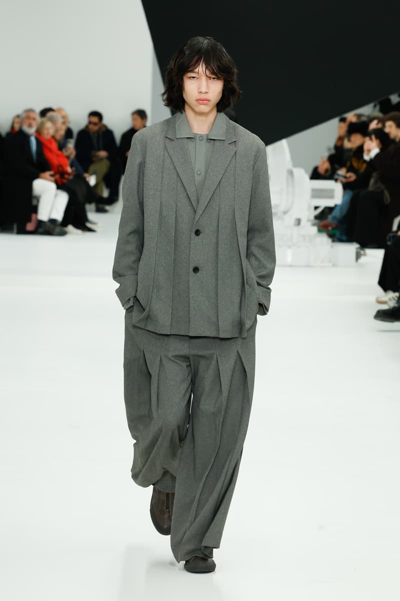 Issey Miyake Fall/Winter 2025 Collection Paris Fashion Week Men's FW25 Runway