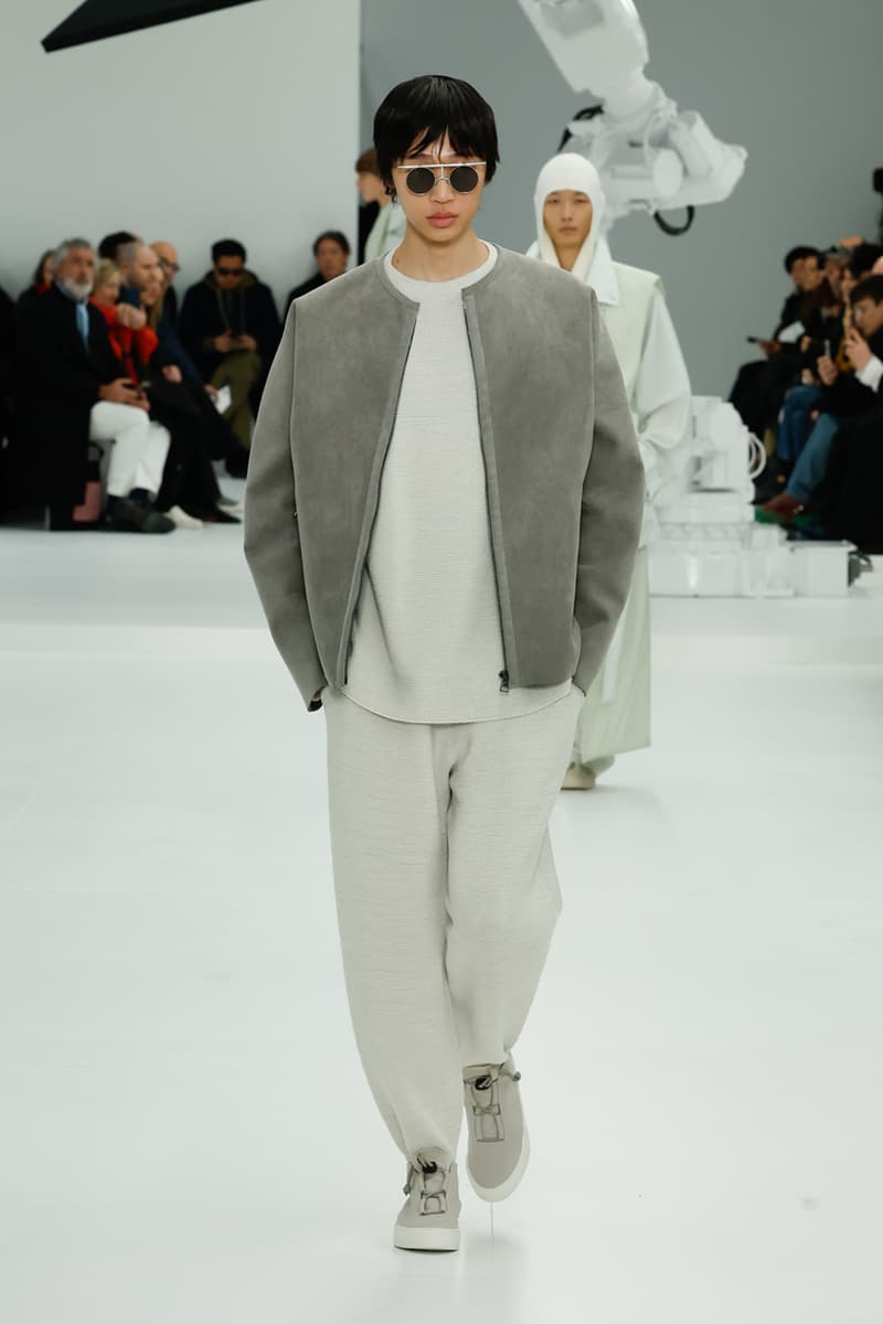 Issey Miyake Fall/Winter 2025 Collection Paris Fashion Week Men's FW25 Runway