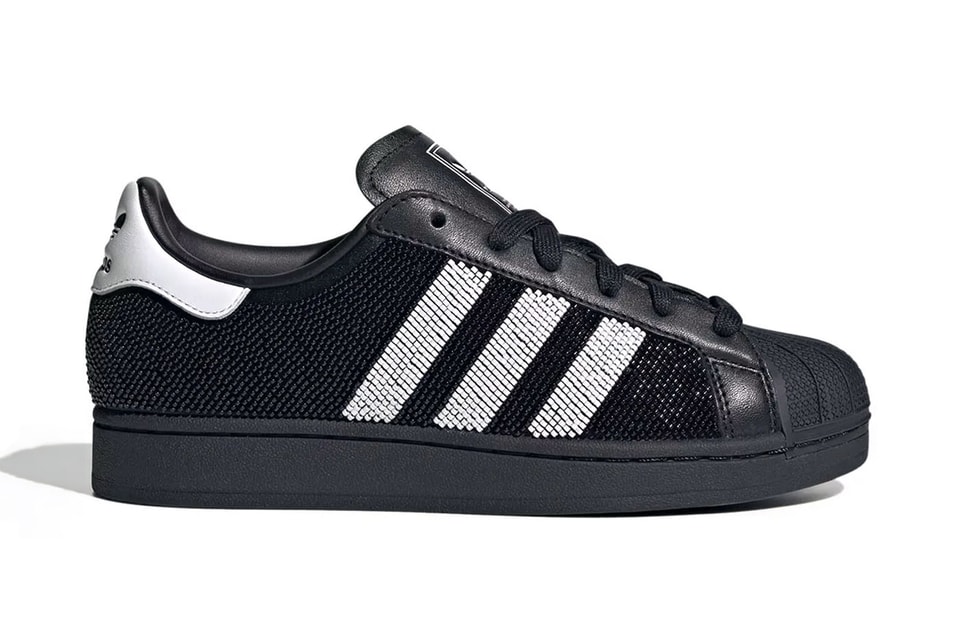 adidas gazelle silver green womens Men's adidas Superstar XLG Shoes White Black main image 0