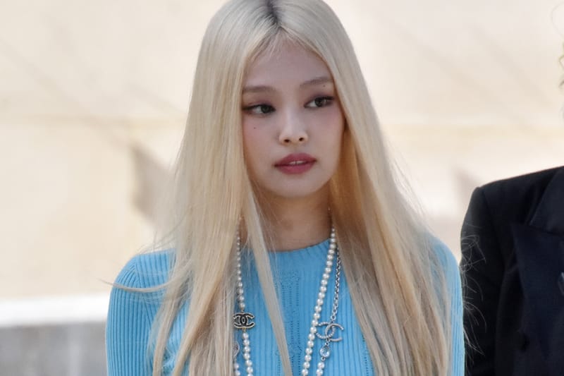 Jennie Channels a Celestial Aura in “Zen” Music Video