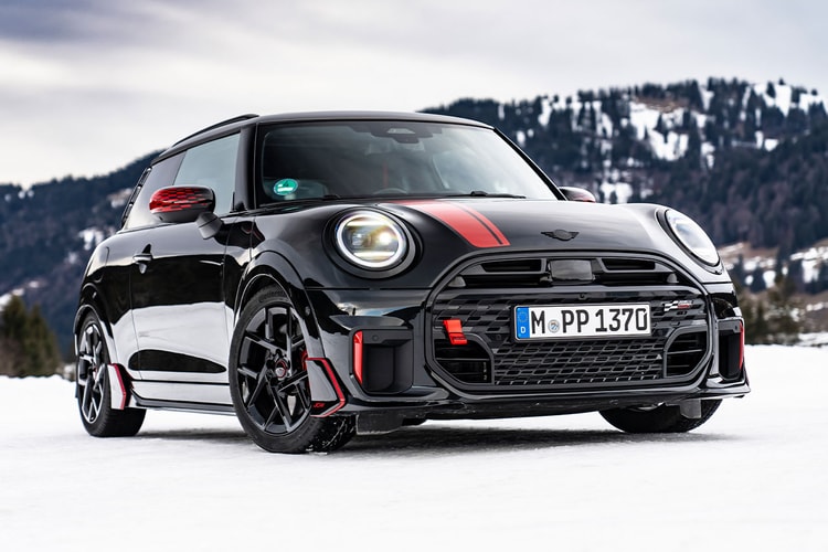 MINI Showcases Fully-Optioned John Cooper Works Car