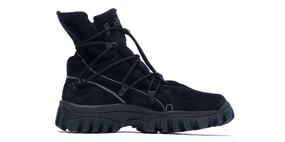 The ASICS Gel-Yeti Tokyo Hi GTX Surfaces In All-Black