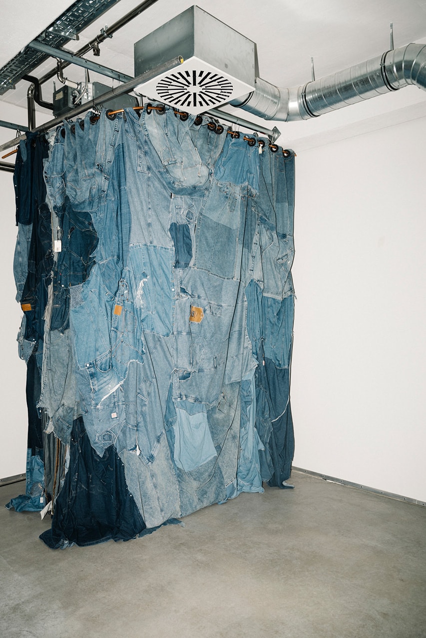 Levi's Berlin Fashion Week personnalisé Allibo New York Artist Event Loose Denim Style Street Jacket T-shirt Top Video Interview Social Com