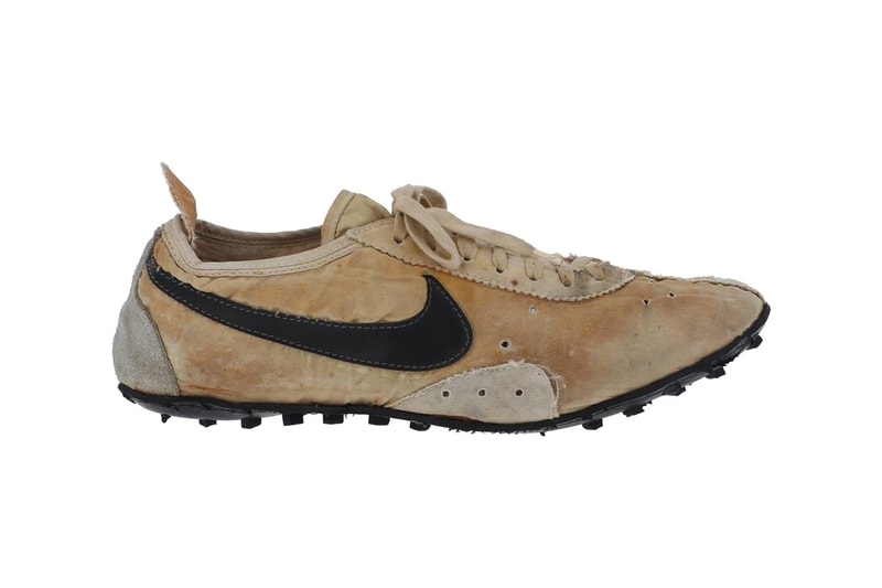 Jacquemus Nike Jacumoon Sneaker HV8547-001 Release Info date store list buying guide photos price
