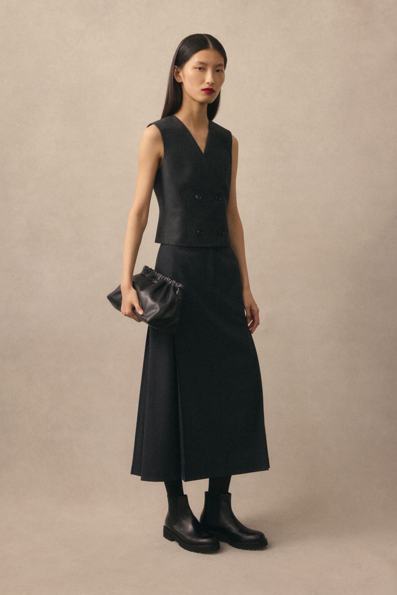 Theory Transforms Its Signature Silhouettes for Fall 2025 winter collection new york city nyc nyfw fashion week 